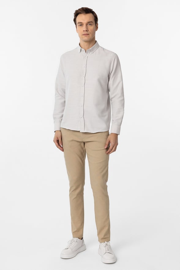 Ekru Slim Fit Armürlü Düğmeli Yaka Gömlek