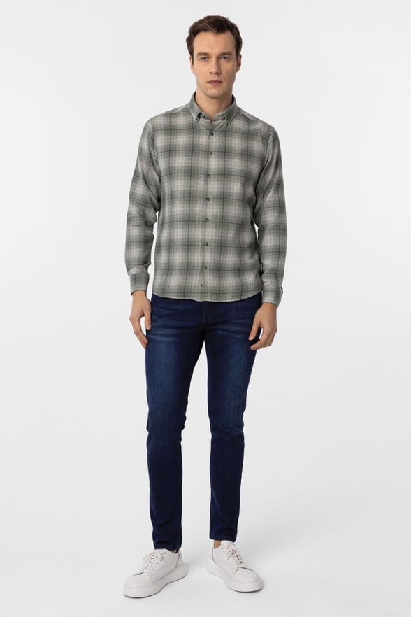 Koyu Yeşil Slim Fit Düz Düğmeli Yaka Gömlek