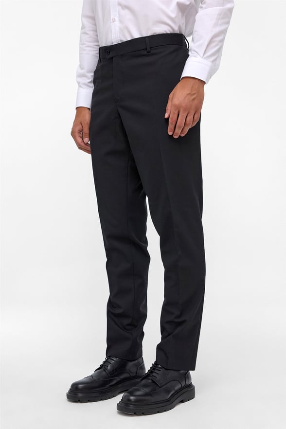 Siyah Regular Armürlü Kumaş Pantolon