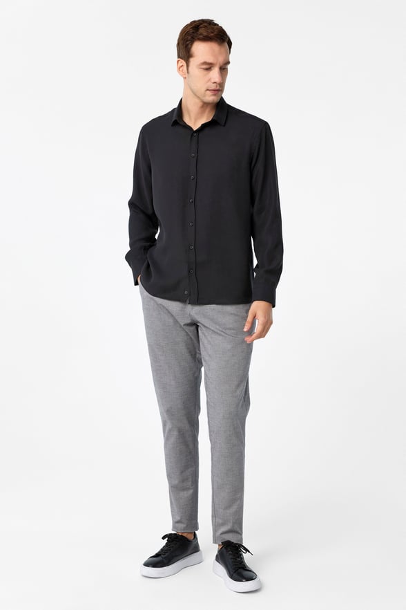 Siyah Slim Fit Düz Klasik Yaka Gömlek