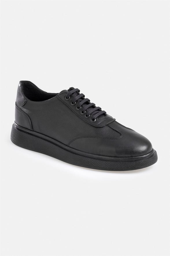 Siyah     Sneakers Ayakkabı