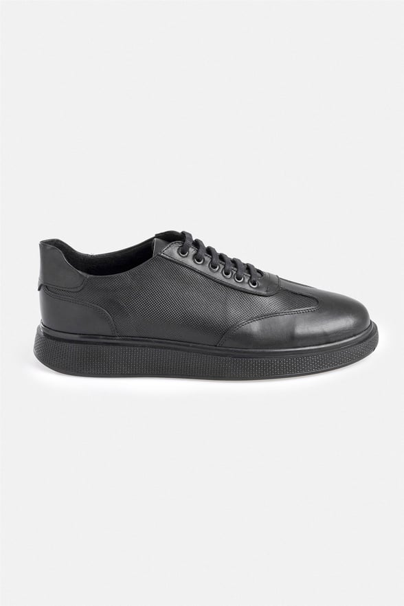 Siyah     Sneakers Ayakkabı