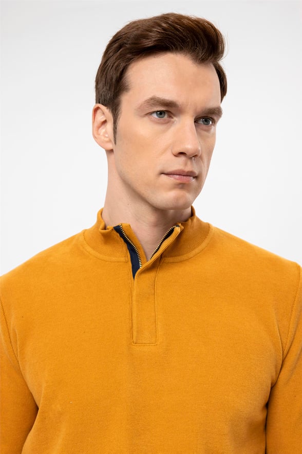 Taba Regular Kapitone Yarım Balıkçı Yaka Sweatshirt
