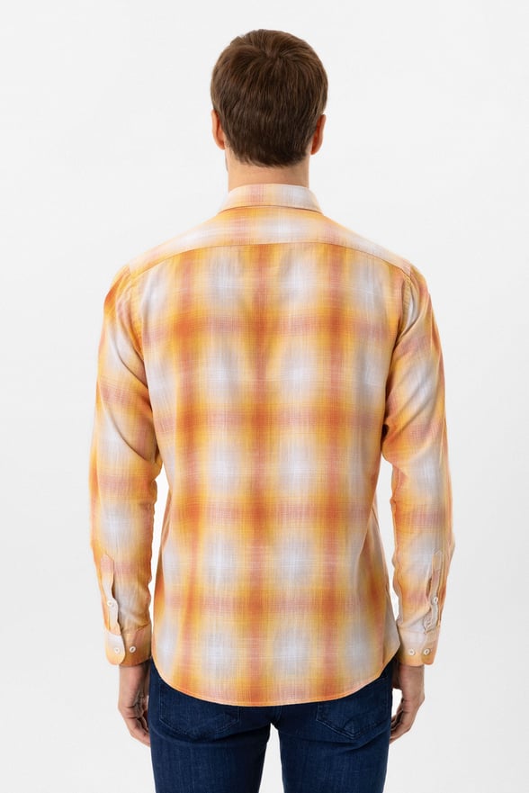 Turuncu Slim Fit Desenli Düğmeli Yaka Gömlek