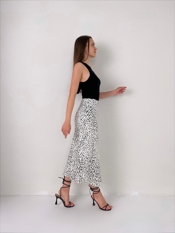 Saten Ales Kadın Leopar Desenli Midi Etek 23Y000093
