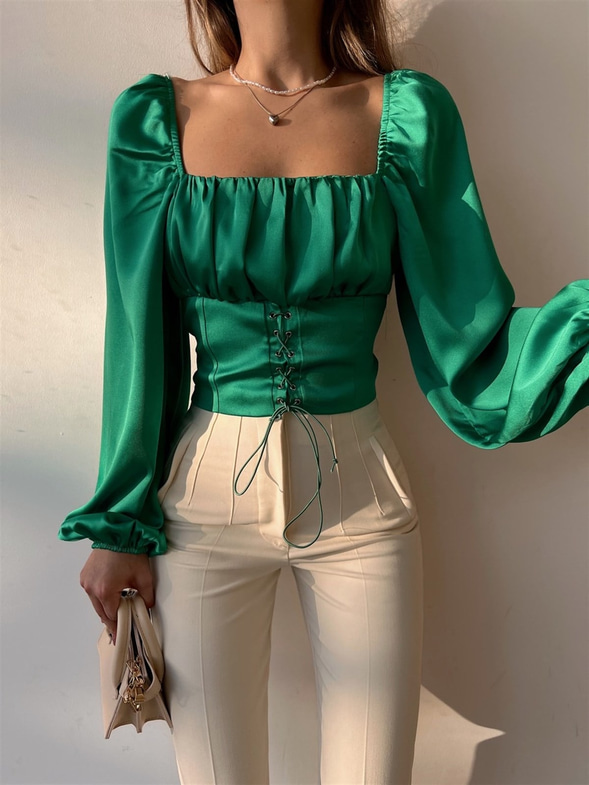 Etek Kısmı Bağcıklı Balon Kol Drape Alexa Kadın Yeşil Bluz 22K000496