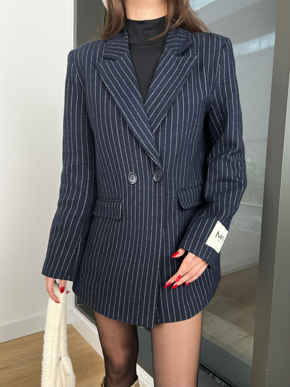 Önü Düğme Kapamalı Arnika Kadın Çizgili Lacivert Blazer Ceket 24k430