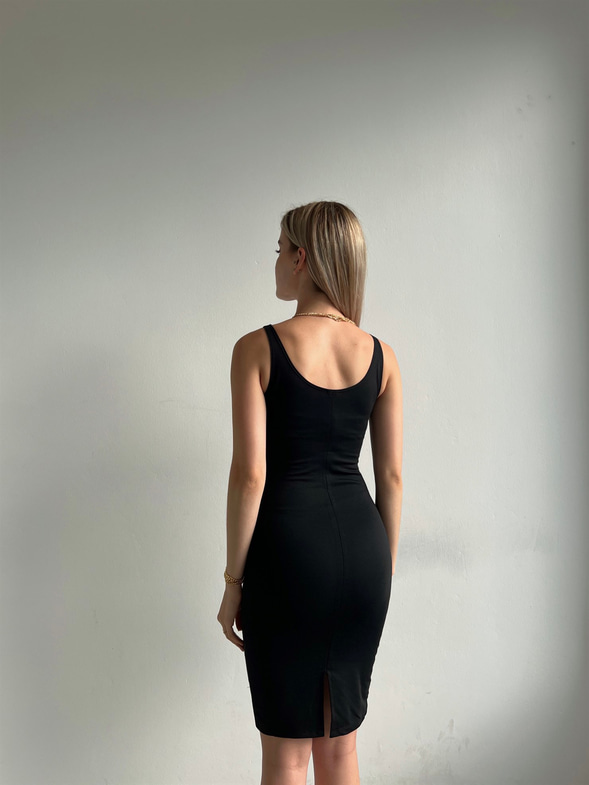 Basıc Kalın Askılı Likra Kumaş Jerry Kadın Siyah Elbise 22Y000185