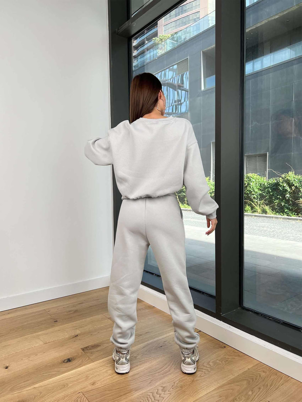 Bisiklet Yaka Crop Sweatshirt Lastikli Eşofman Wesley Kadın Gri Eşofman Takım 24k258