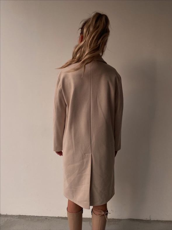 Boyfriend Arka Yırtmaçlı Eliza Kadın Taş Renk Kaban 22K000334