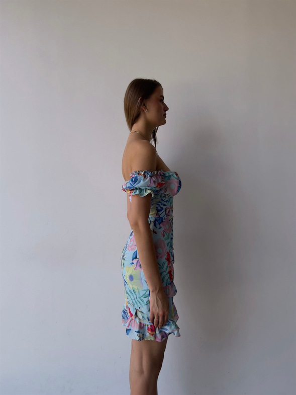 Çiçekli Göbek Pencere Detaylı Fırfırlı  Aden Kadın Mavi Elbise 22Y000217