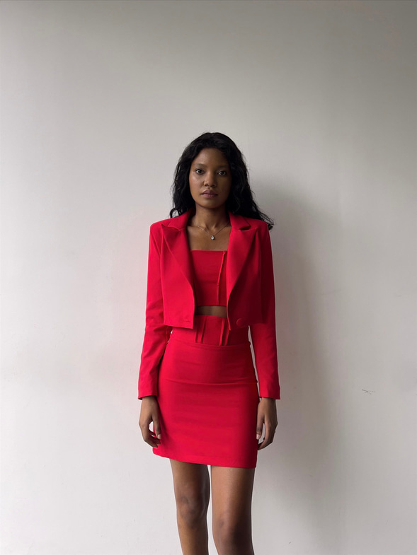 Alt Yüksek Bel Üst Tek Düğme Kapamalı Cybill Kadın Kırmızı Üçlü Takım 23K000311