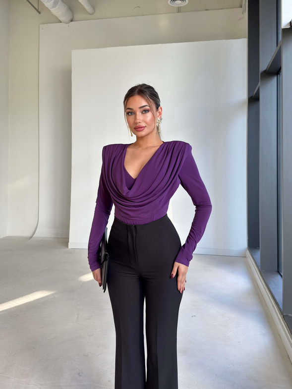 Omzu Vatkalı Uzun Kol Degaje Yaka Dinre Kadın Mor Bluz 26K101