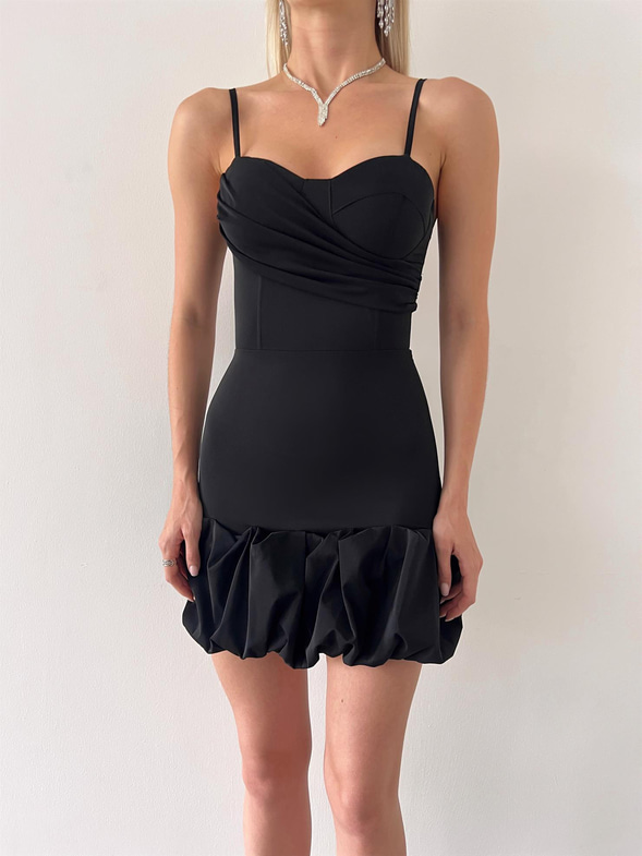 Ayarlanabilir İnce Askılı Göğüs Kısmı Drape Detaylı Doze Kadın Siyah Mini Elbise 23Y000403
