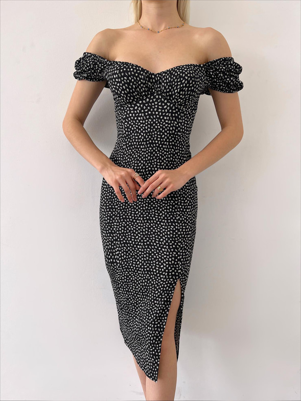 Düşük Omuz Kolları Lastikli Keven Kadın Siyah Midi Elbise 23Y000270