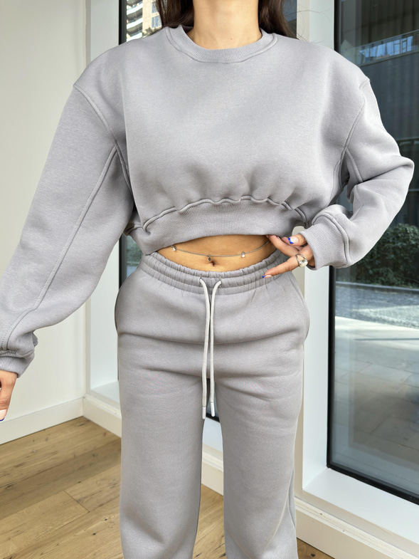 Bisiklet Yaka Crop Sweatshirt Bileği Lastikli Eşofman Altı Eliska Gri Kadın Eşofman Takım 25K180