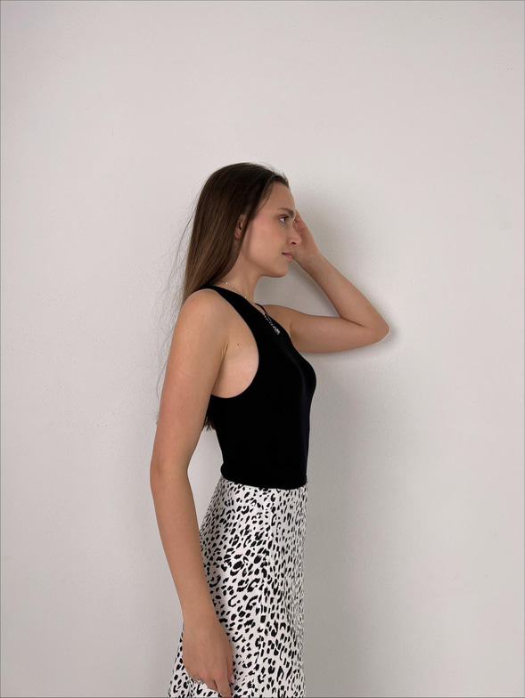 Kalın Askı Fitilli Çıtçıtlı Kadın Siyah Bodysuit 23Y000073