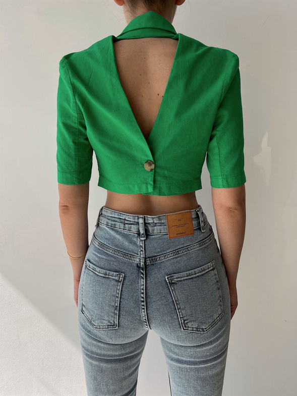 Gömlek Yaka Sırtı V Kesim Dekolteli Düğmeli Kadın Yeşil Crop Bluz 22Y000212