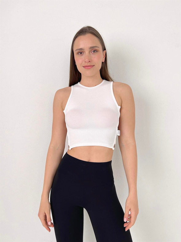 Kalın Askılı Yanları Halka Detaylı Kadın Beyaz Crop 23Y000099