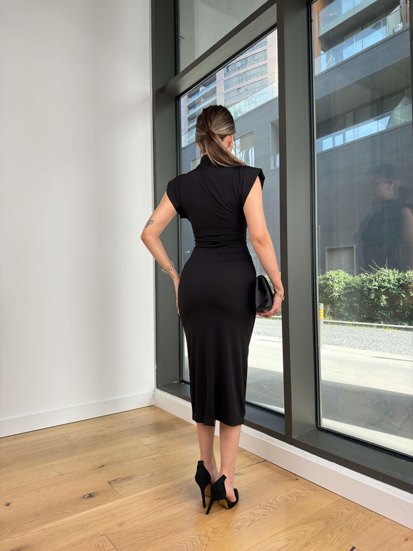 Balıkçı Yaka Kolsuz Havlock Siyah Kadın Midi Elbise 25K494