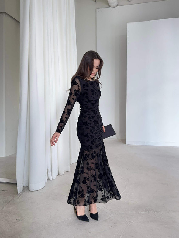 Desenli Tül Drapeli Helnor Siyah Kadın Elbise 26K378