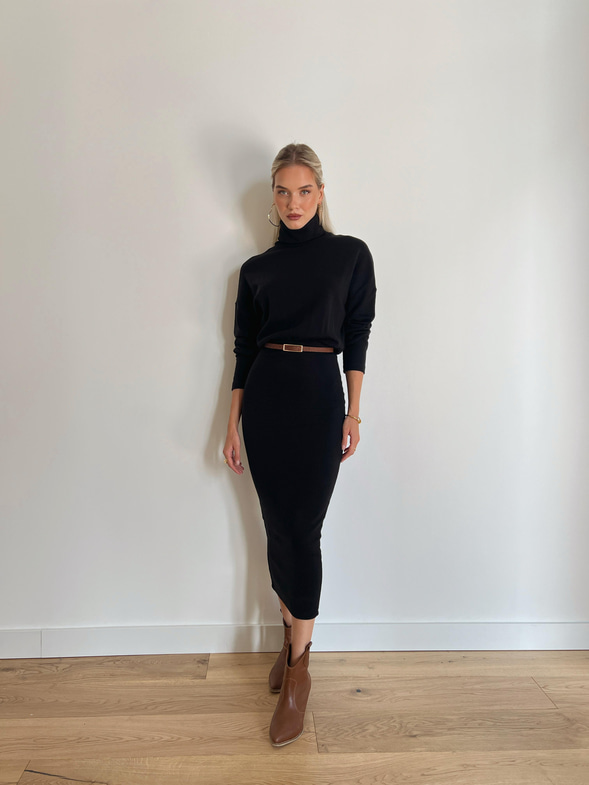 Boğazlı Uzun Kollu Jansen Kadın Siyah Elbise 24k000092