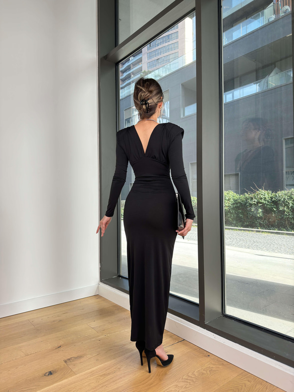 Derin V Yaka Uzun Kol John Siyah Kadın Elbise 25K498