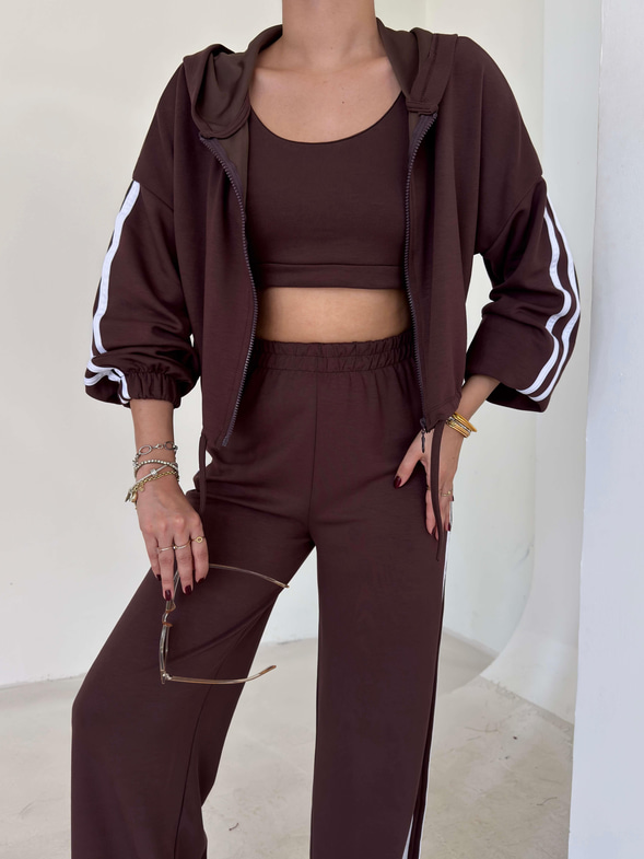Yanı Çizgili Kapüşonlu İçi Crop Kaldire Kahve Kadın Üçlü Takım 26K096