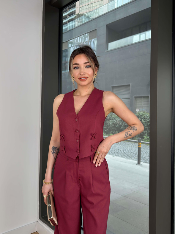 Düğme Kapamalı Fiyonk Detaylı Kalmm Bordo Kadın Crop Yelek 25Y246