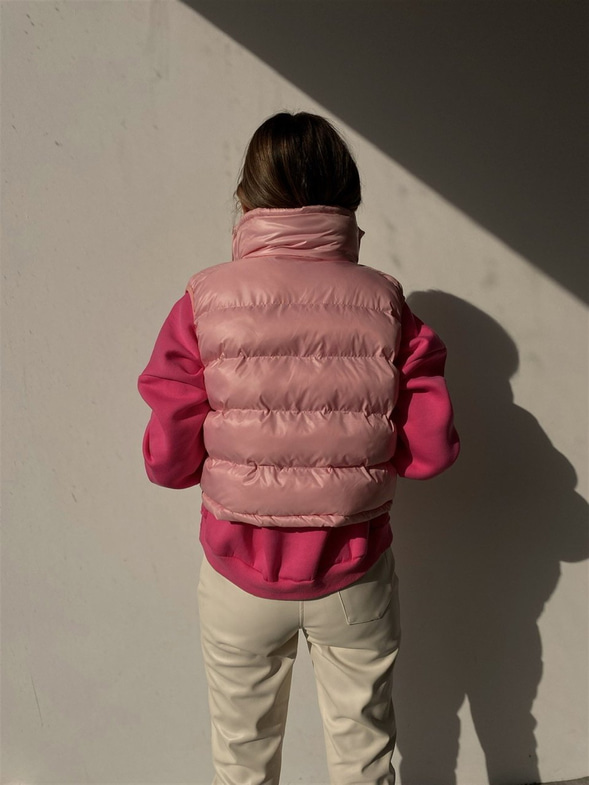 Kısa Dik Yaka Mariela Kadın Pembe Şişme Yelek 22K000342