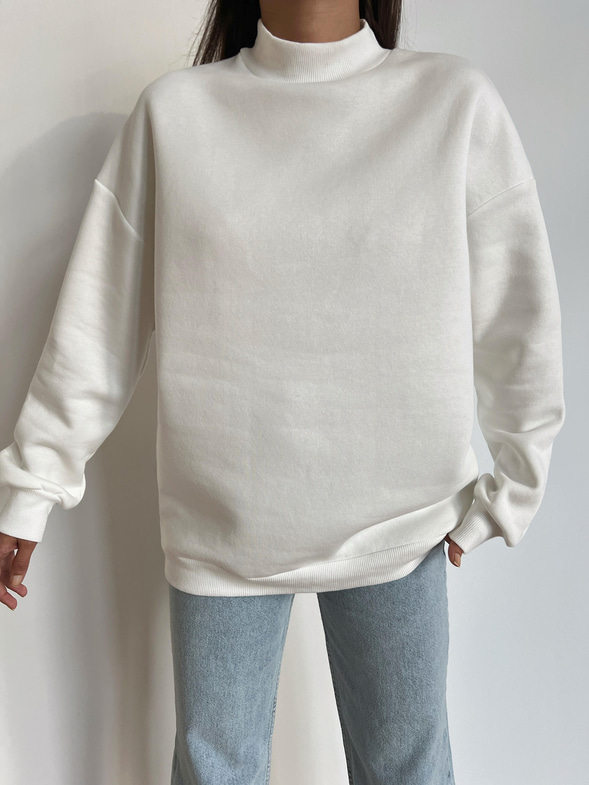 Yarım Balıkçı Yaka Lais Kadın Ekru Sweatshirt 24k000001
