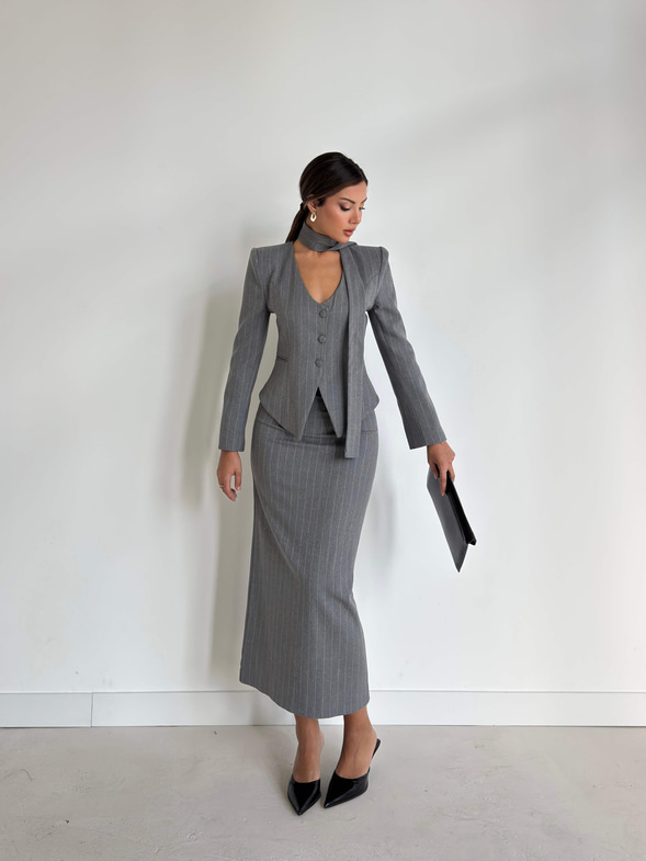 Düğmeli Vatka Detaylı Landi Gri Kadın Ceket 26K031