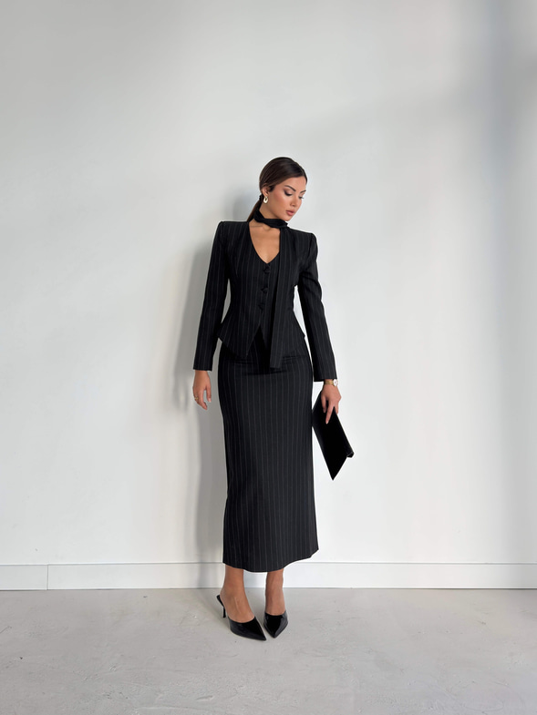 Düğmeli Vatka Detaylı Landi Antrasit Kadın Ceket 26K031