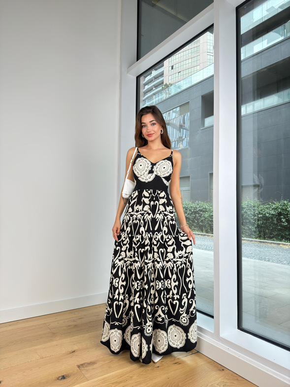 Ayarlanabilir Askılı Belden Oturtmalı Arkası Gipeli Lidie Kadın Desenli Siyah Uzun Elbise 24Y794