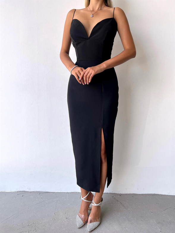 Likralı İnce Askı Yırtmaçlı Kadın Siyah Kalem Elbise 21Y000275