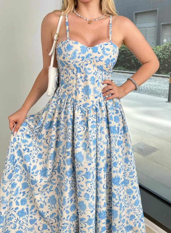 Askılı Belden Oturtmalı Lostden Mavi Çiçekli Kadın Elbise 25Y525