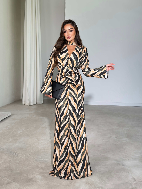 Pencere Detaylı Maxi Boy Boğazlı Martha Kadın Elbise 26Y566