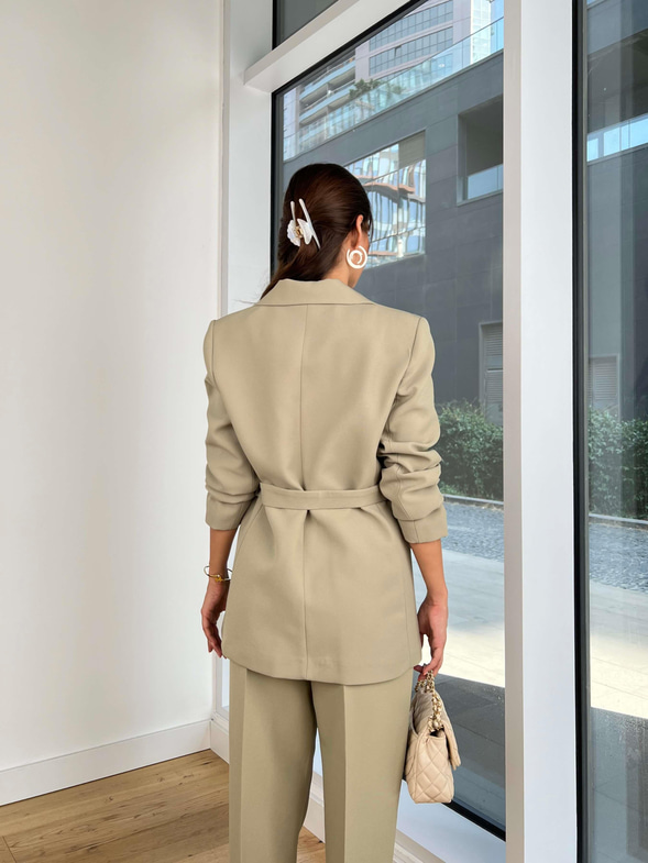 Düğme Kapamalı Belden Kemerli Megumi Mint Kadın Blazer Ceket 25K075