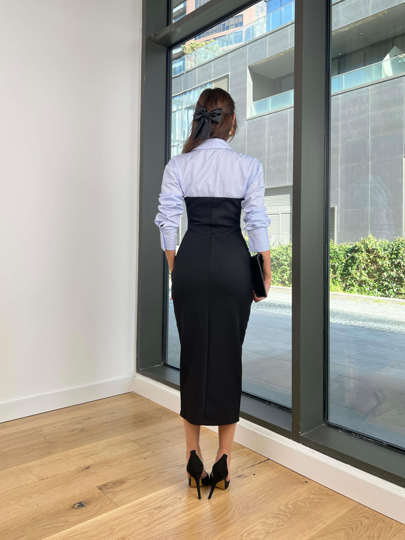 Gömlekle Bir Eteği Yırtmaçlı Mein Kadın Mavi Midi Elbise 24Y079