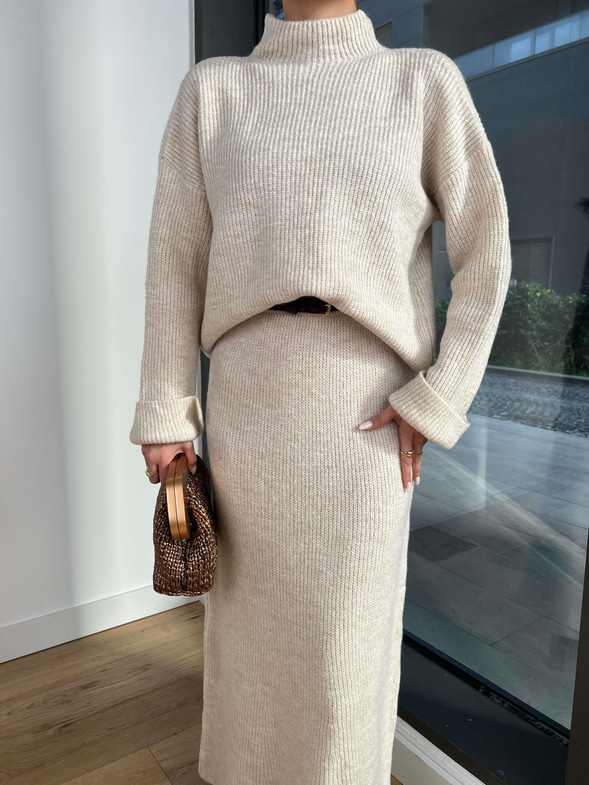 Boğazlı Oversize Kazak Yüksek Bel Uzun Etek Nakia Kadın Taş Triko Takım 24Y002