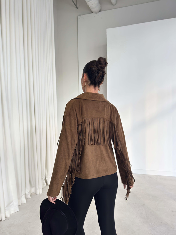 Püsküllü Düğme Kapamalı Nerlan Haki Kadın Ceket 26K336