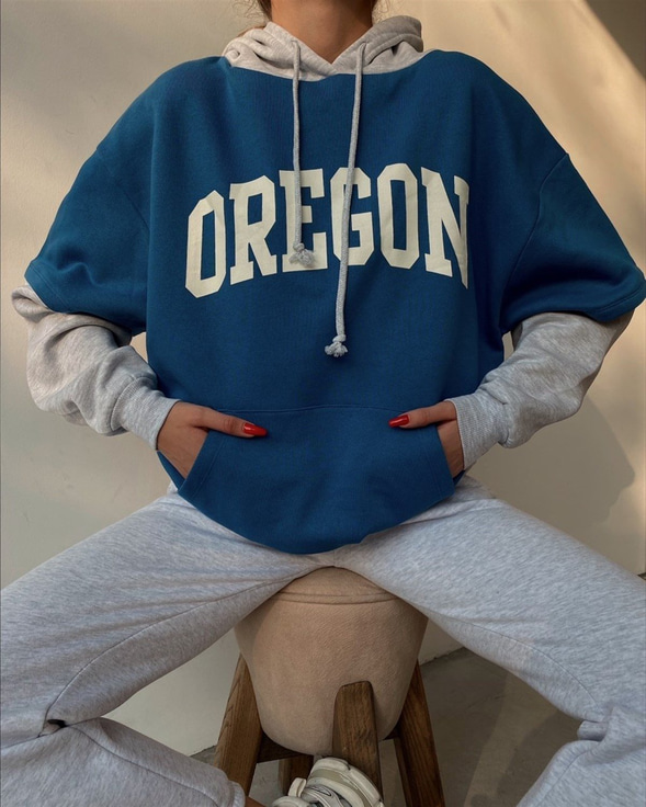 Çift Renkli Oregon Baskılı Kapüşonlu Kadın Mavi Sweat 22K000341