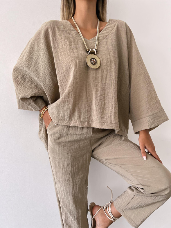 V Yaka Uzun Kollu Oversize Bluz Havuç Pantolon Pedro Kadın Vizon Takım 23Y000410