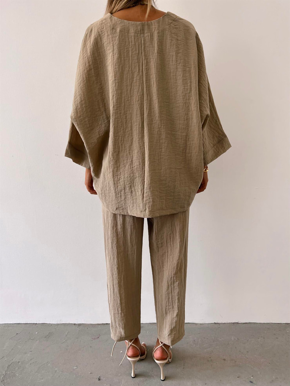 V Yaka Uzun Kollu Oversize Bluz Havuç Pantolon Pedro Kadın Vizon Takım 23Y000410