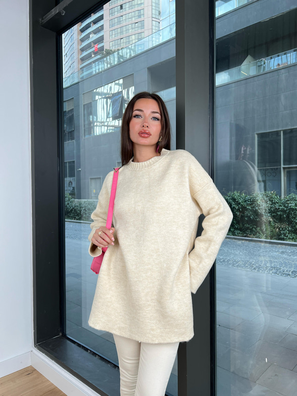 Bisiklet Yaka Oversize Pretty Kadın Bej Kazak 24k000172