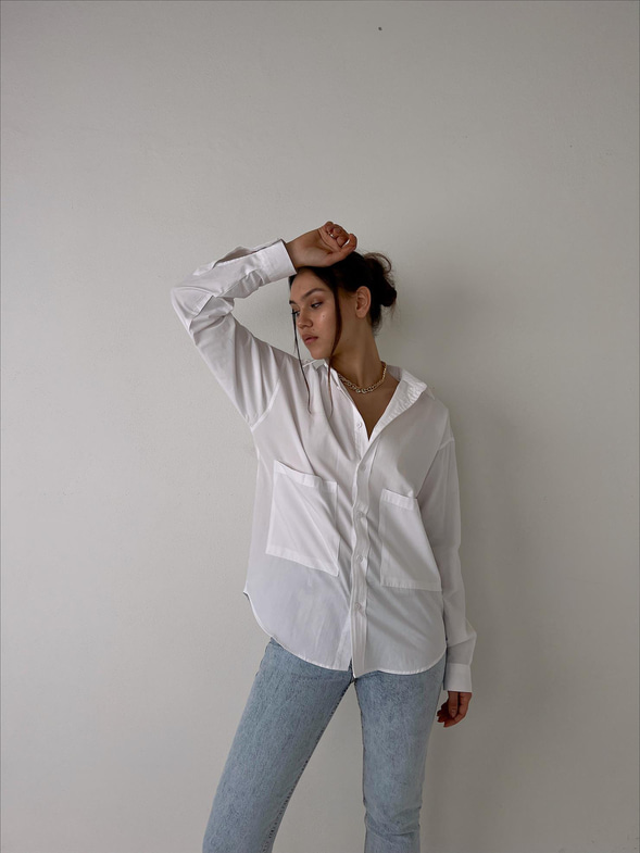 Önü Büyük Cep Detaylı Boyfriend Remy Kadın Beyaz Gömlek 23Y000005