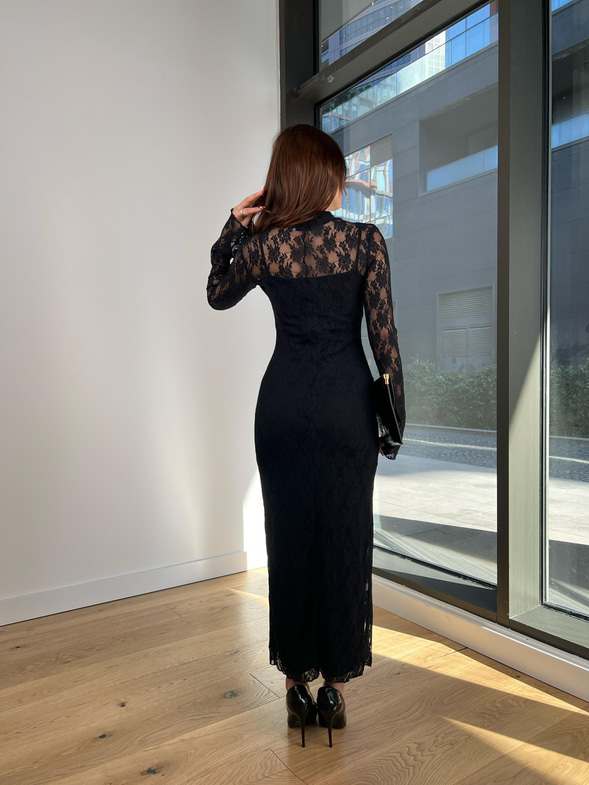 Yarım Boğazlı Dantel Scott Kadın Siyah Elbise 24Y060