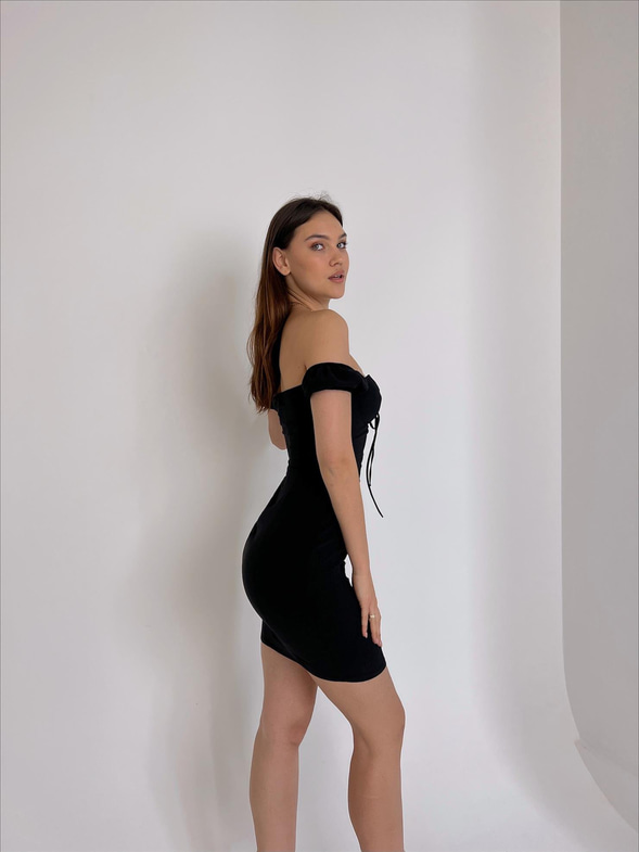 Önü Bağcık Detaylı Kol Kısmı Lastikli Summer Kadın Siyah Mini Elbise 23Y000031