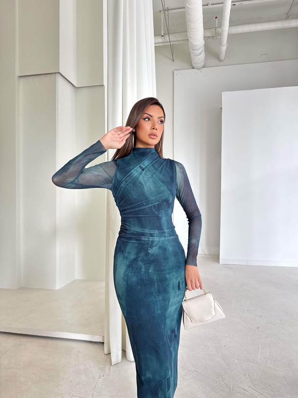 Uzun Tül Kol Drape Detaylı Colin Kadın Petrol Yeşili Midi Elbise 24k369