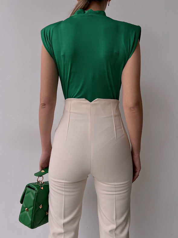 Vatkalı Kolsuz Kruvaze Garrison Kadın Zümrüt Bodysuit 22Y000066